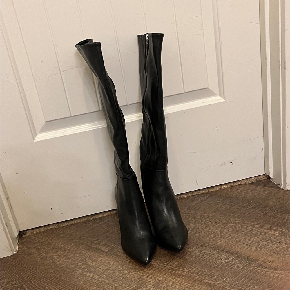 Black Knee-High Women's Boots